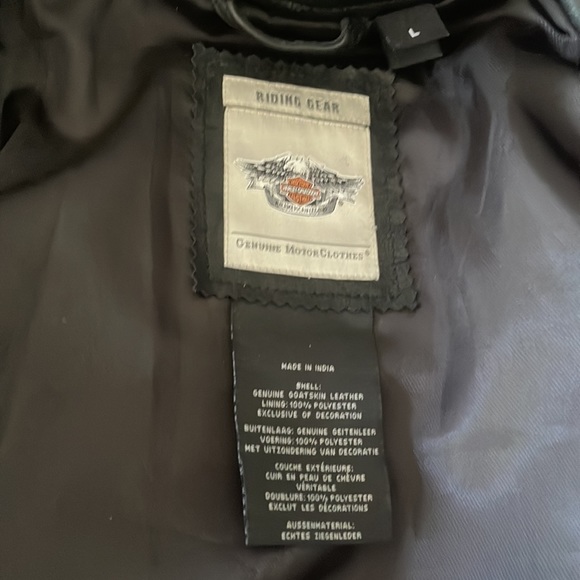 Womens Harley Davidson riding jacket. - Picture 4 of 7